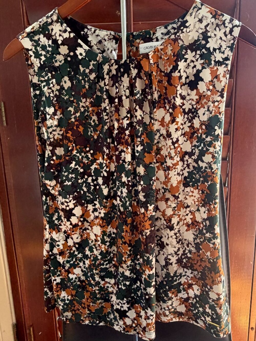 Calvin Klein Floral Sleeveless Blouse L Green Rust Cream Keyhole Back Top